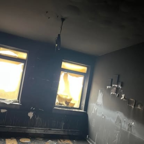 otalentreprise med renovering af værelse efter brandskade